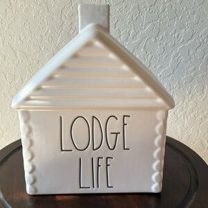 Rae Dunn: White “Lodge Life” Home Decor- Log cabin style- flaws